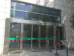 西安市政府電動(dòng)感應(yīng)門維修施工